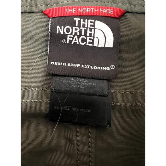 The North Face mens size 34 shorts olive green performance hiking, camping - Picture 6 of 7